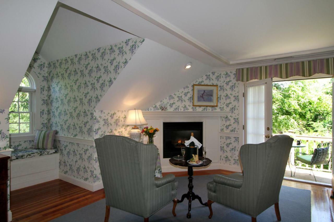 The Whalewalk Inn & Spa Истхем Экстерьер фото